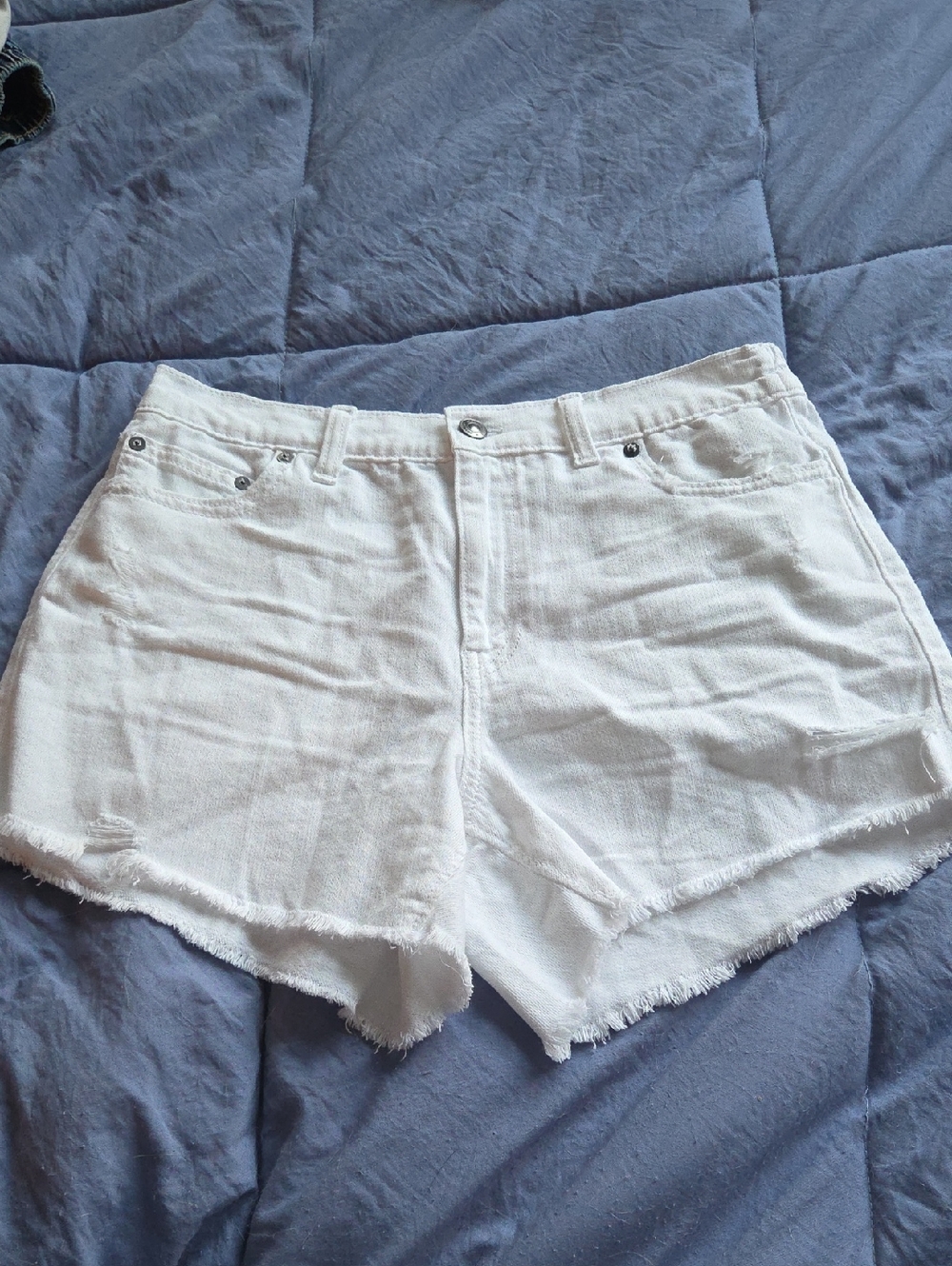 aerie White Frayed Hem Denim Shorts